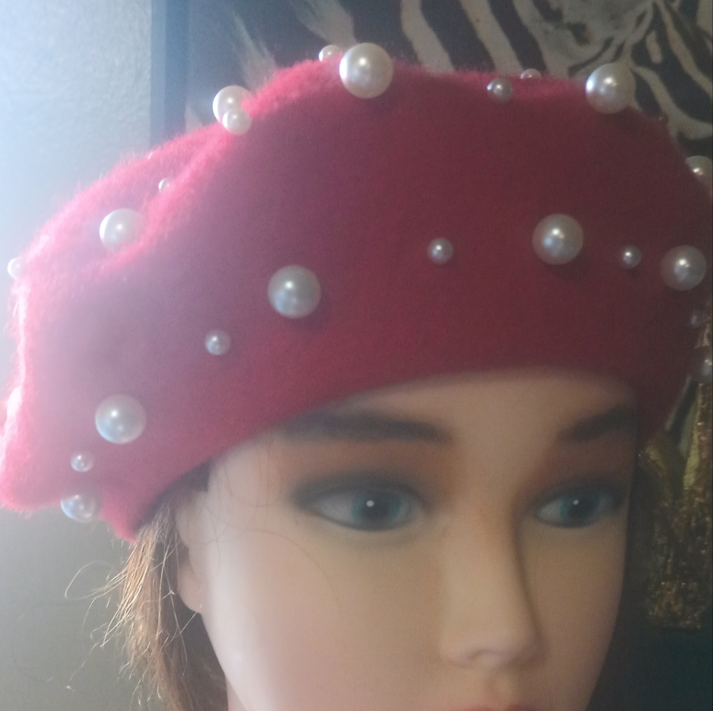 Cashmere Going Out Hat